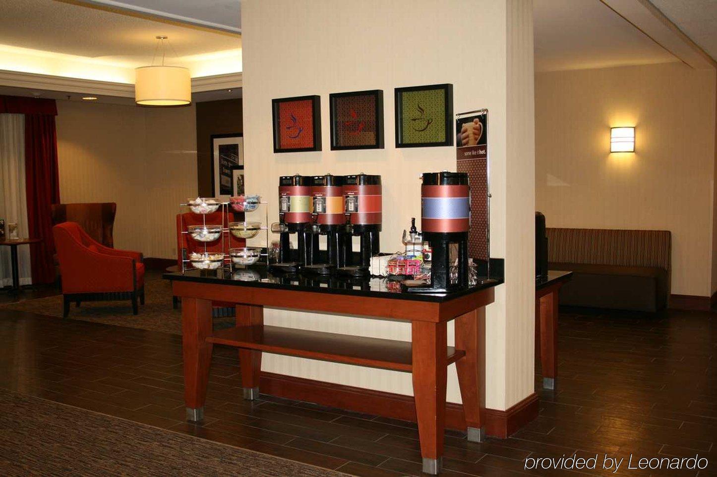 Hampton Inn St. Louis Southwest Fenton Restaurant photo